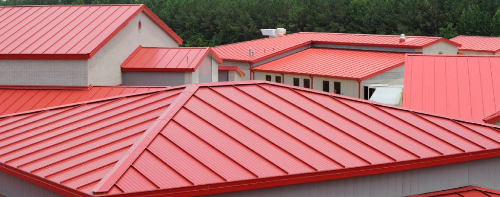 Красный профнастил для крыши Красный профнастил для крыши