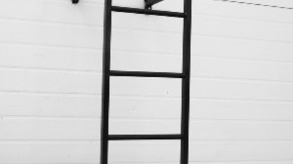 Лестница фасадная